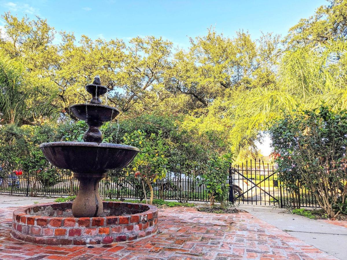 The Esplanade Guesthouse Mansion New Orleans Exterior photo